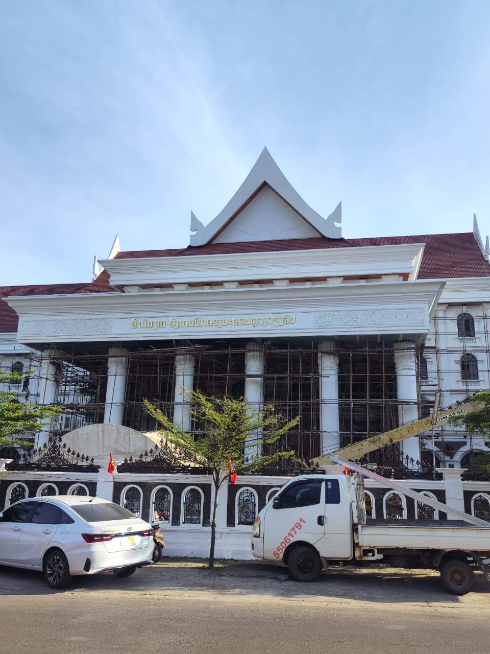 ປ້າຍສະເເຕນເລດສີທອງ - Image 4